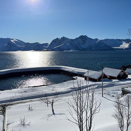 Leilighet I Rorbu Pa Kaldfarnes - Yttersia Senja Exterior photo